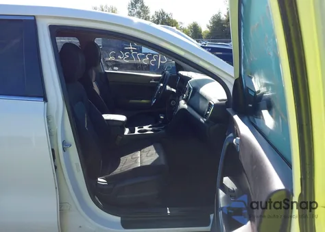 2019 Kia Sportage Lx z USA, uszkodzony, nr VIN KNDPM3AC3K7607050